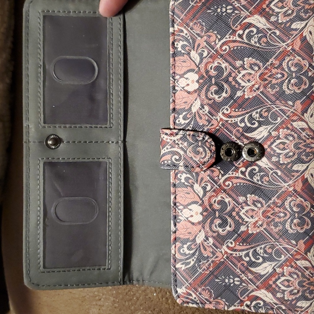 Wallet - Picture 2 of 9